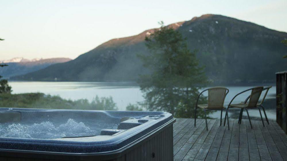 Stetind Hotel Kjopsvik Екстер'єр фото